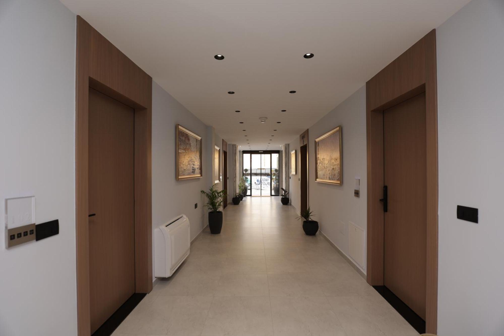 Residence Inn Tirana Exterior photo